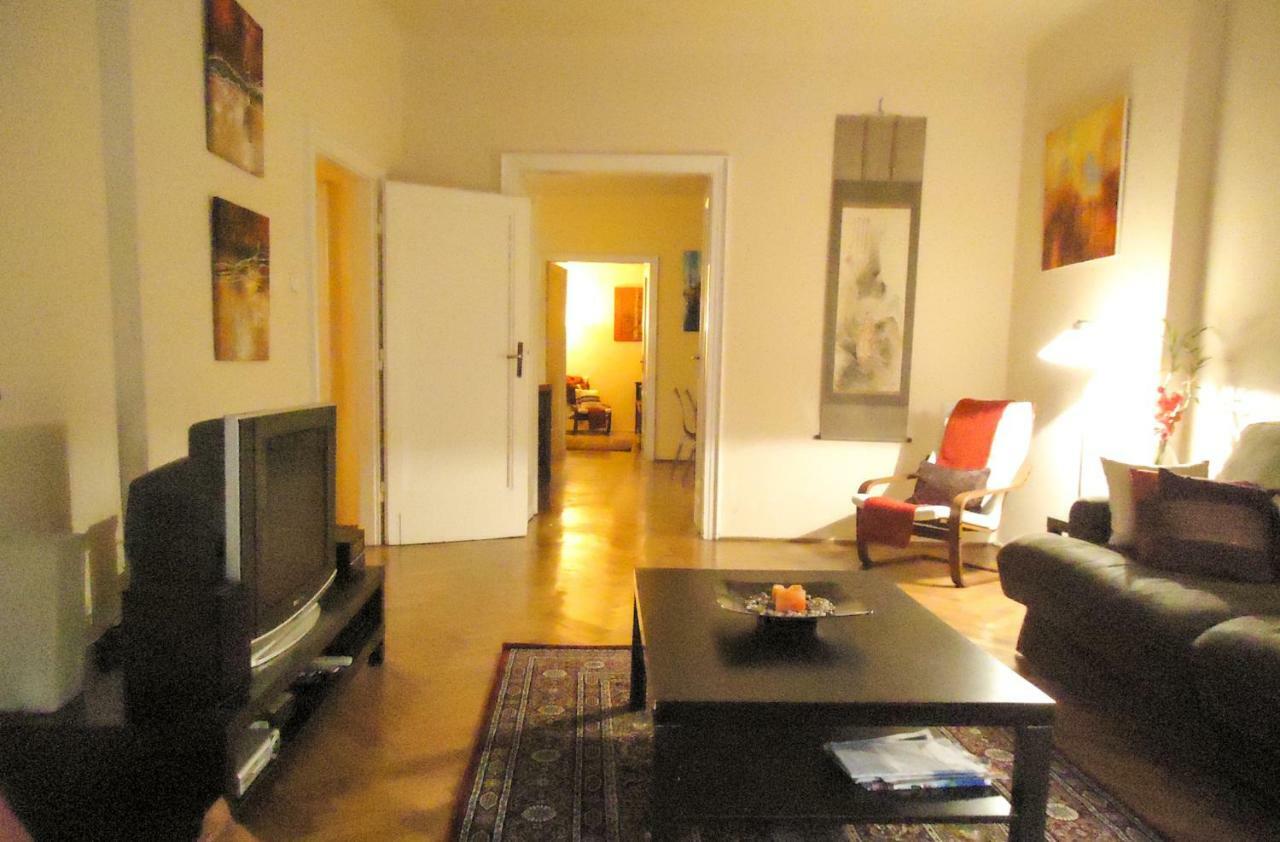 Krowoderska Apartment Krasków Dış mekan fotoğraf
